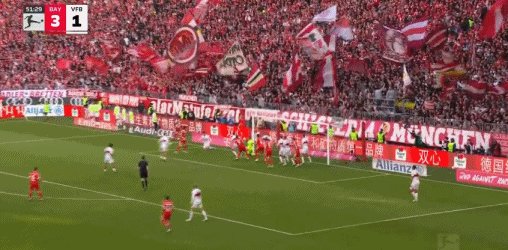 1776620321223045501.gif 拜仁.gif